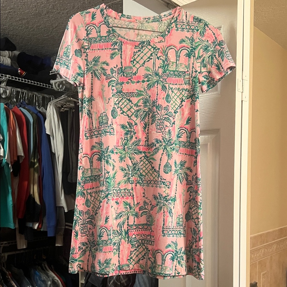 Lilly Pulitzer Pink and Green Short Sleeve Tee